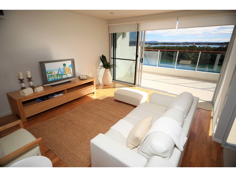 305/30-34 Little ‘Waterline’ Street, Forster NSW 2428