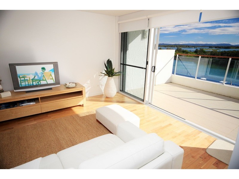 305/30-34 Little ‘Waterline’ Street, Forster NSW 2428