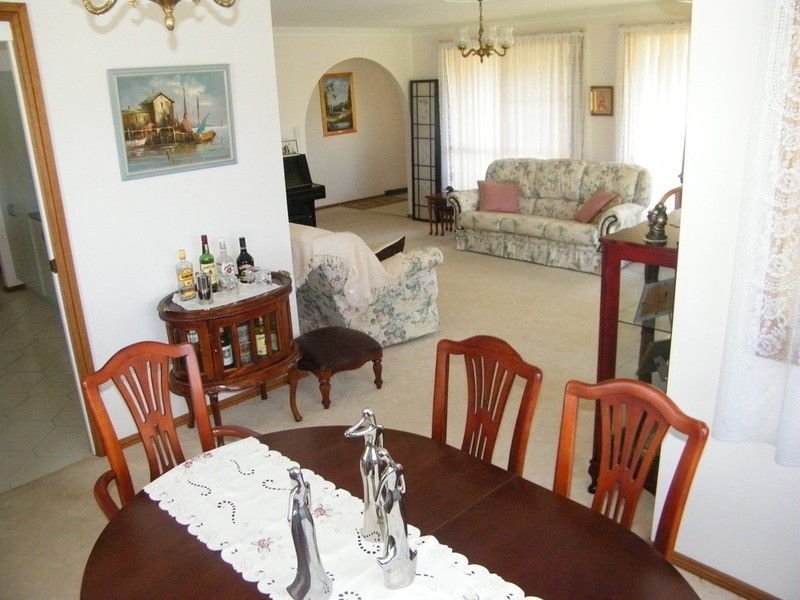 5 Ell Close, Forster NSW 2428