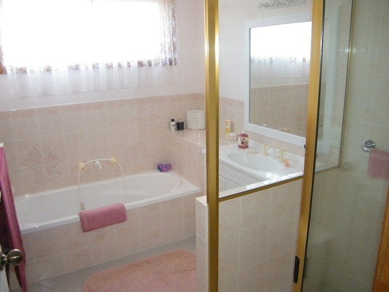 5 Ell Close, Forster NSW 2428