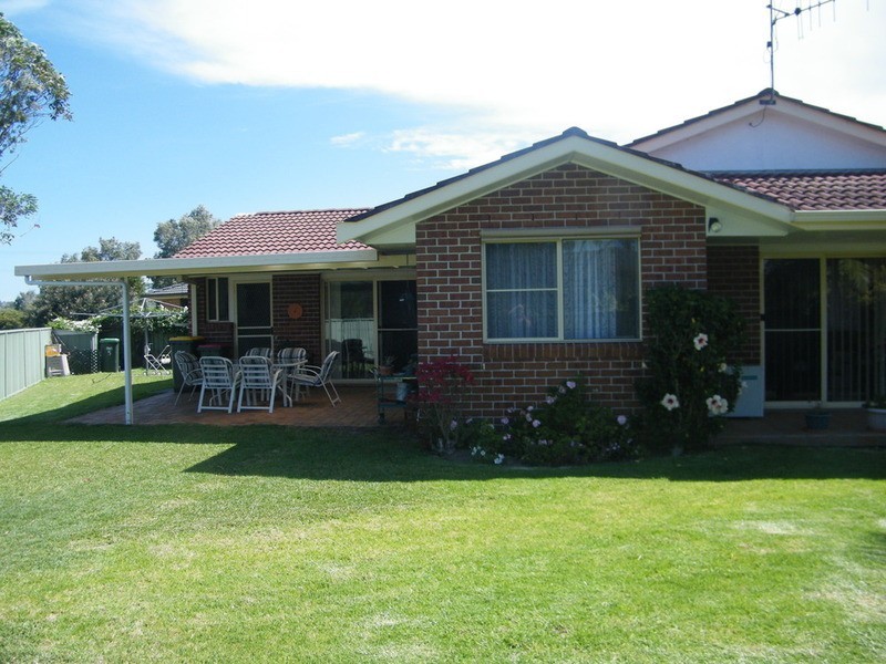 5 Ell Close, Forster NSW 2428