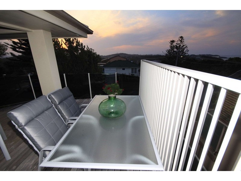 78 Lakeview Crescent, Forster NSW 2428