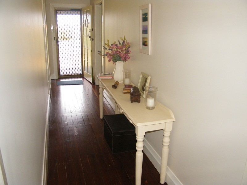 7 Chapmans Road, Tuncurry NSW 2428