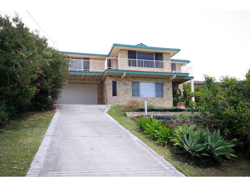 27 Seaview Street, Forster NSW 2428