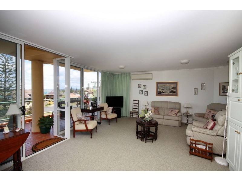 5/11-15 Beach Street, Tuncurry NSW 2428