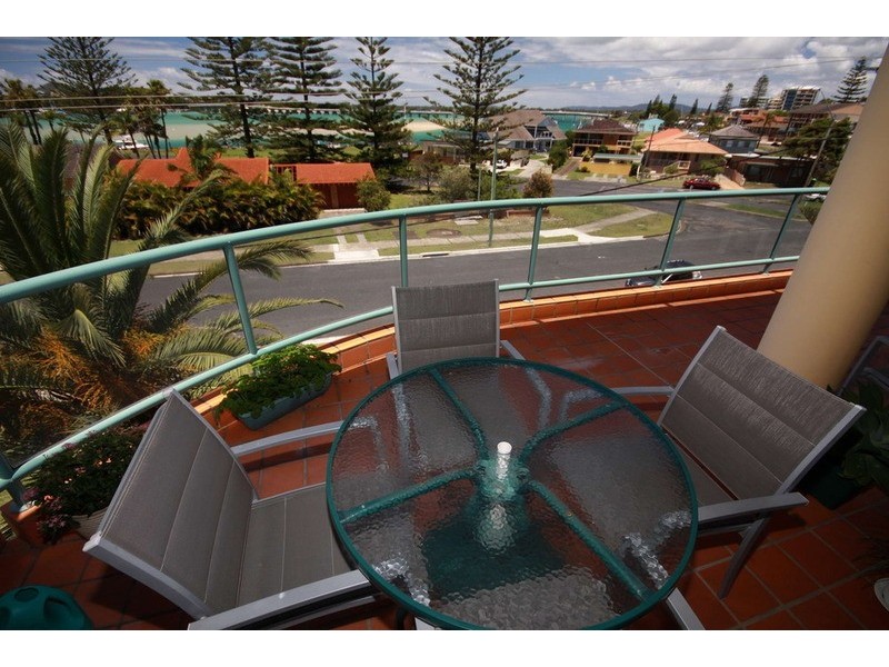 5/11-15 Beach Street, Tuncurry NSW 2428