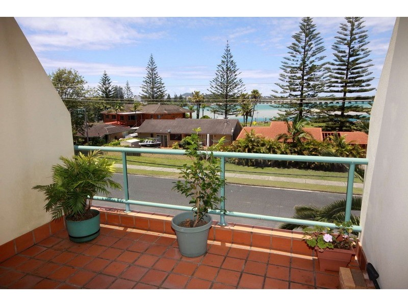 5/11-15 Beach Street, Tuncurry NSW 2428