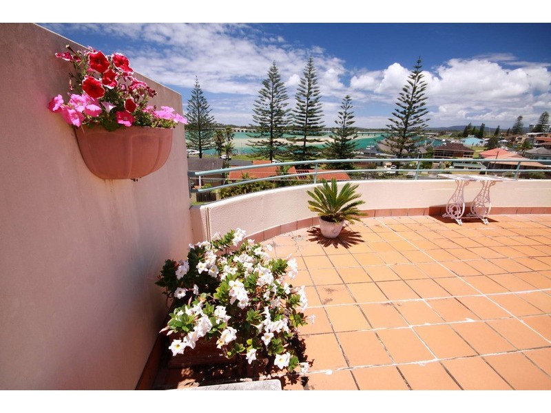 5/11-15 Beach Street, Tuncurry NSW 2428