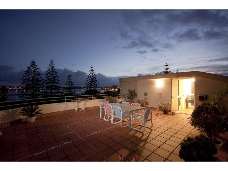 5/11-15 Beach Street, Tuncurry NSW 2428