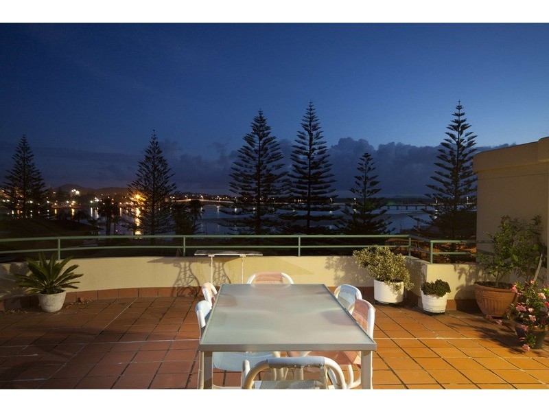 5/11-15 Beach Street, Tuncurry NSW 2428