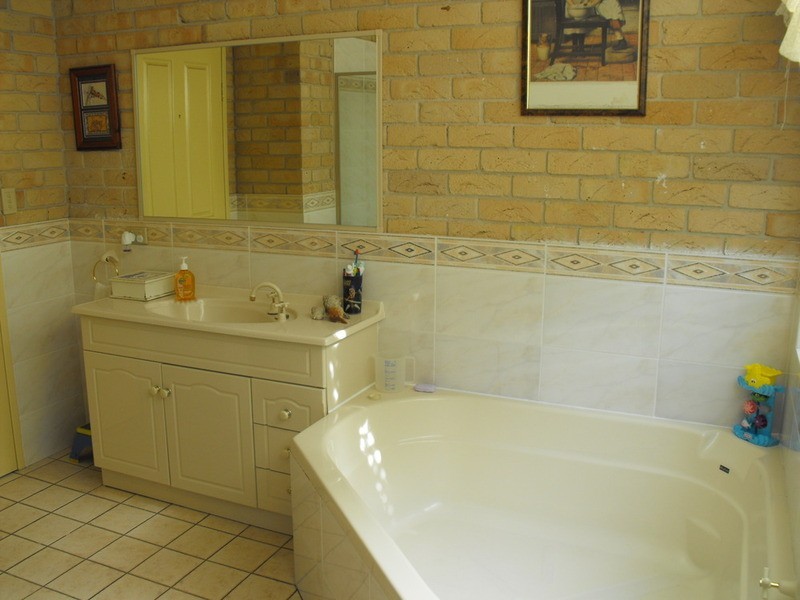 125 Greenpoint Drive, Forster NSW 2428