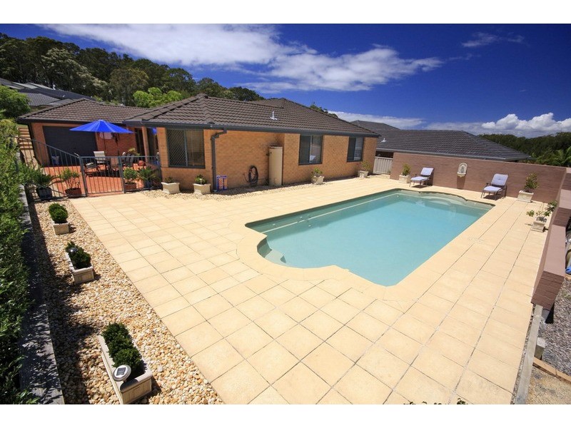 18 Sentry Crescent, Forster NSW 2428
