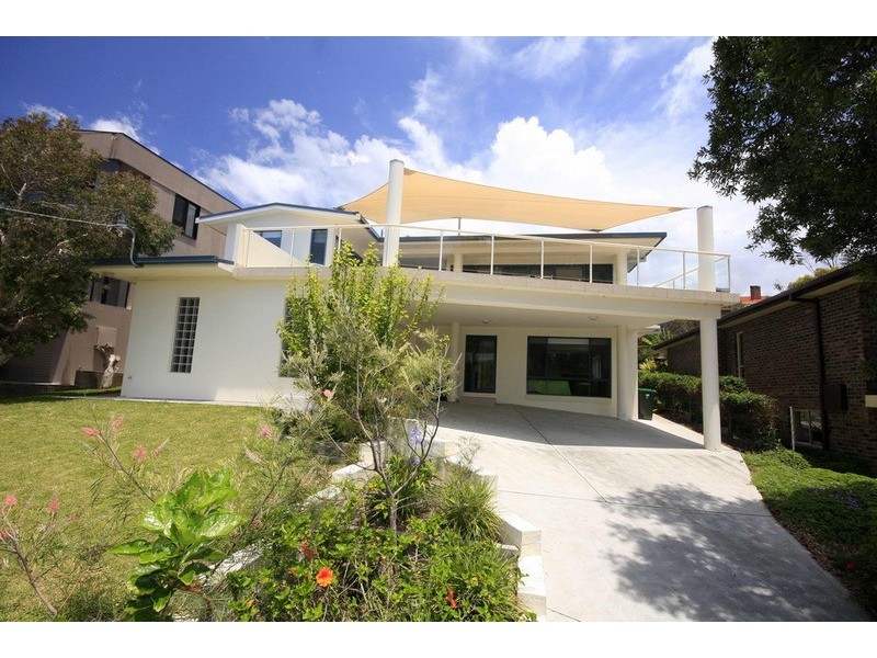 7 Palm Road, Forster NSW 2428