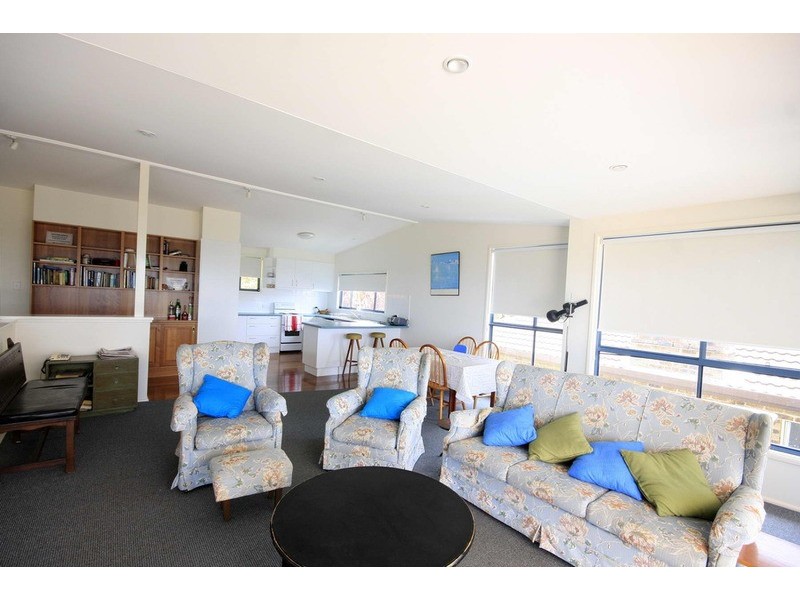 7 Palm Road, Forster NSW 2428