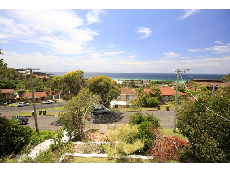 7 Palm Road, Forster NSW 2428