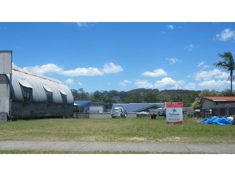 64 Lake Street, Forster NSW 2428