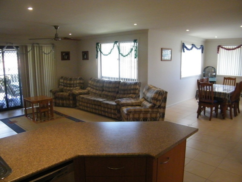 4 Bakara Court, Forster NSW 2428