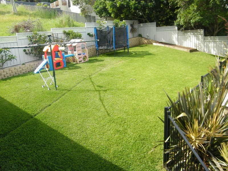 4 Bakara Court, Forster NSW 2428