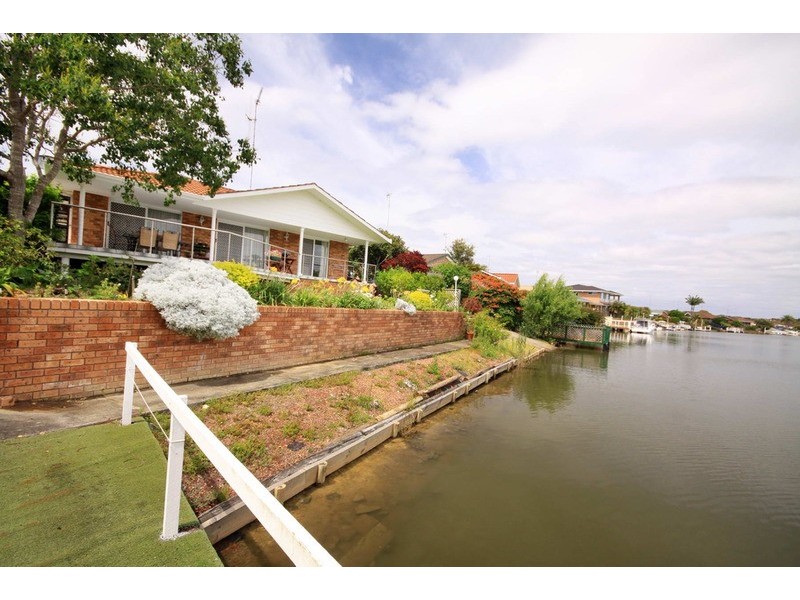 7 The Cove, Forster NSW 2428