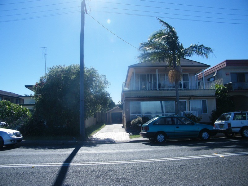 122-124 Little Street, Forster NSW 2428