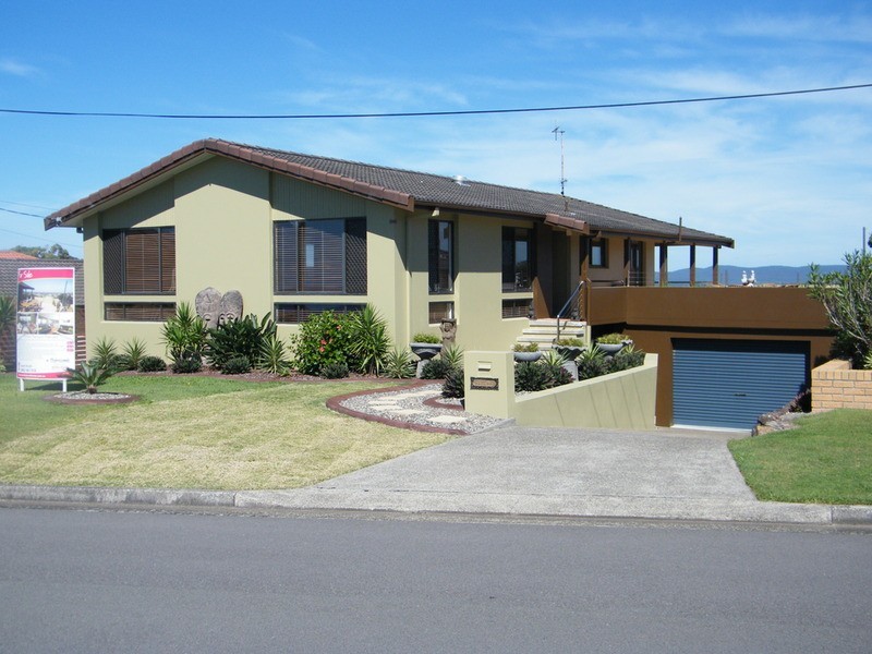 75 Becker Road, Forster NSW 2428