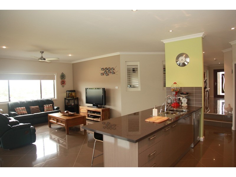 40 Wirrana Circuit, Forster NSW 2428