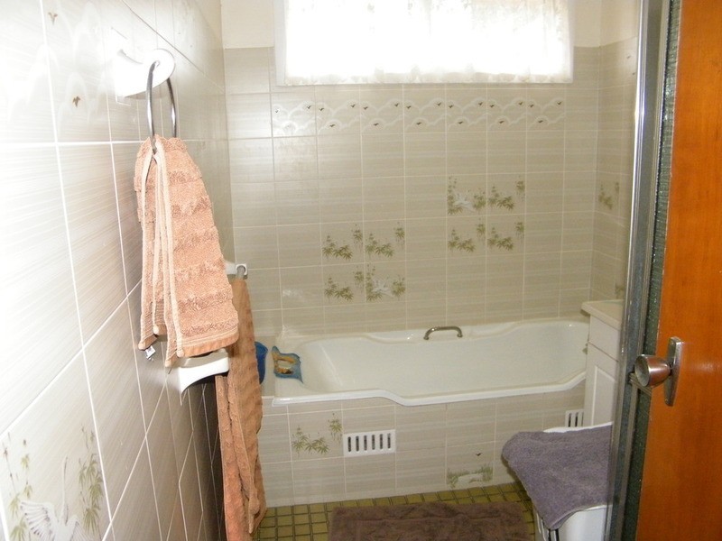 10 Maneela Street, Forster NSW 2428