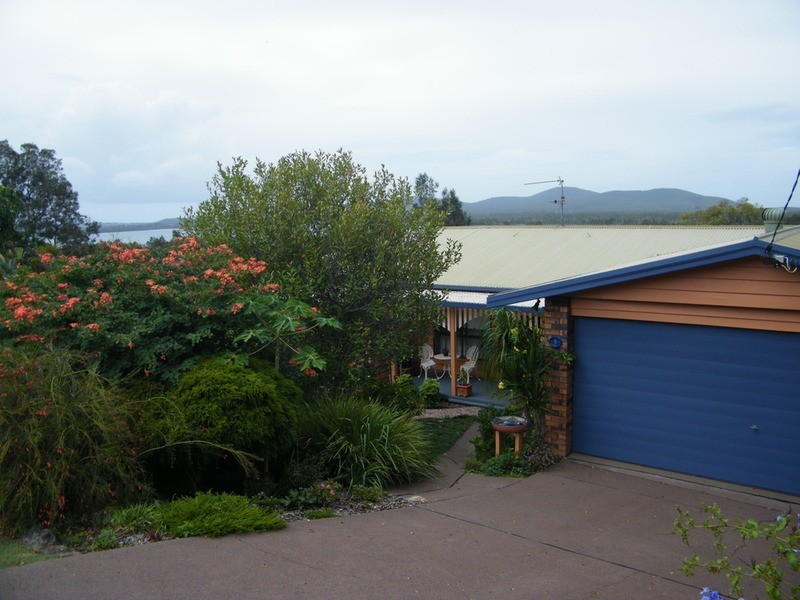 8 Lucas Avenue, Green Point NSW 2428