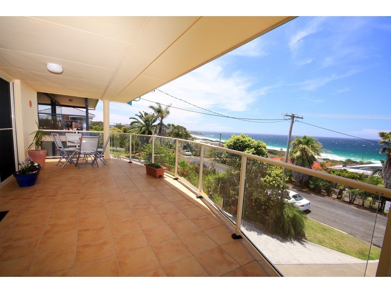 25 Palm Road, Forster NSW 2428