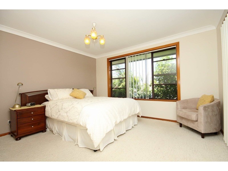 8 Wyuna Place, Forster NSW 2428