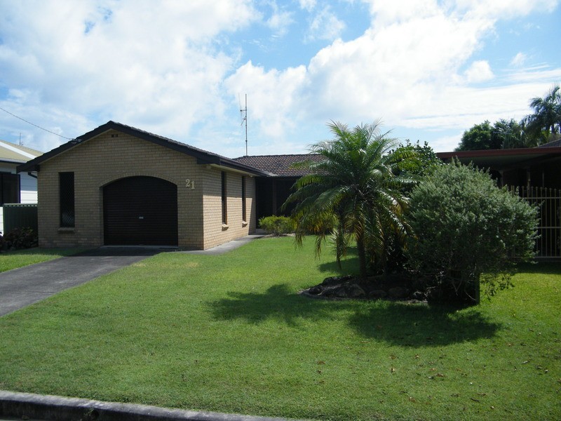 21 Townsend Street, Forster NSW 2428