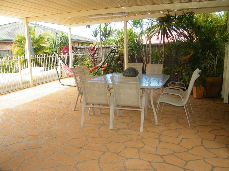 11 Greenview Place, Forster NSW 2428