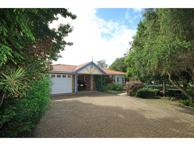 120 Elizabeth Parade, Forster NSW 2428