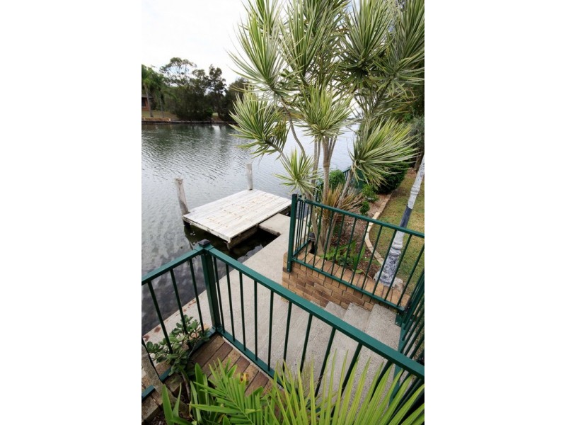 120 Elizabeth Parade, Forster NSW 2428