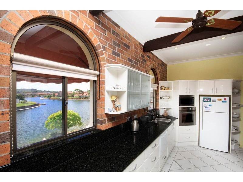 108 Elizabeth Parade, Forster NSW 2428
