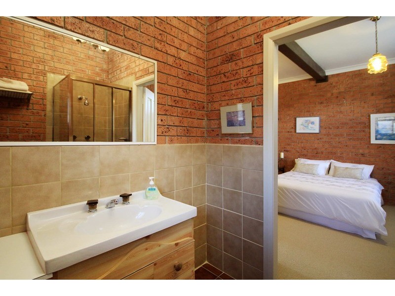 108 Elizabeth Parade, Forster NSW 2428