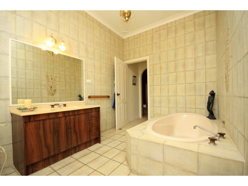 108 Elizabeth Parade, Forster NSW 2428