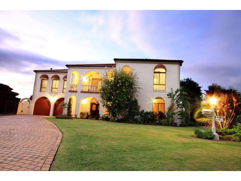 108 Elizabeth Parade, Forster NSW 2428