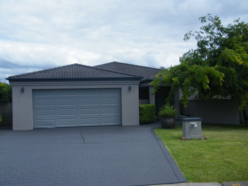 10 Undara Circuit, Forster NSW 2428