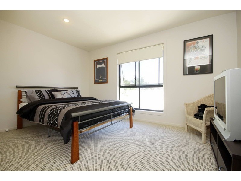 10 Undara Circuit, Forster NSW 2428