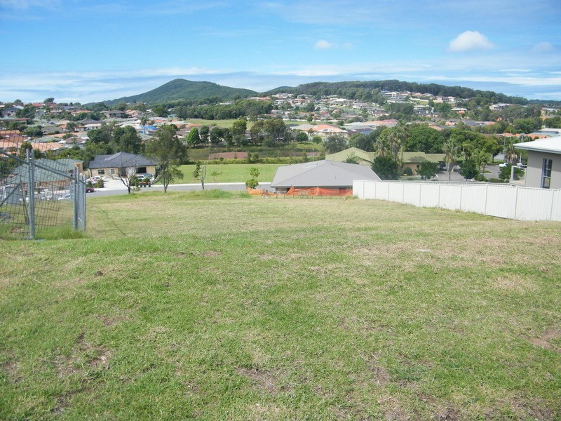 8(Lot 929) Manara Crescent, Forster NSW 2428