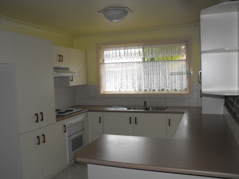 1/10 Woodwood Place, Tuncurry NSW 2428