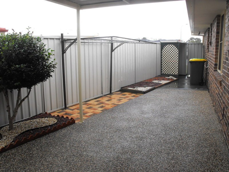 1/10 Woodwood Place, Tuncurry NSW 2428