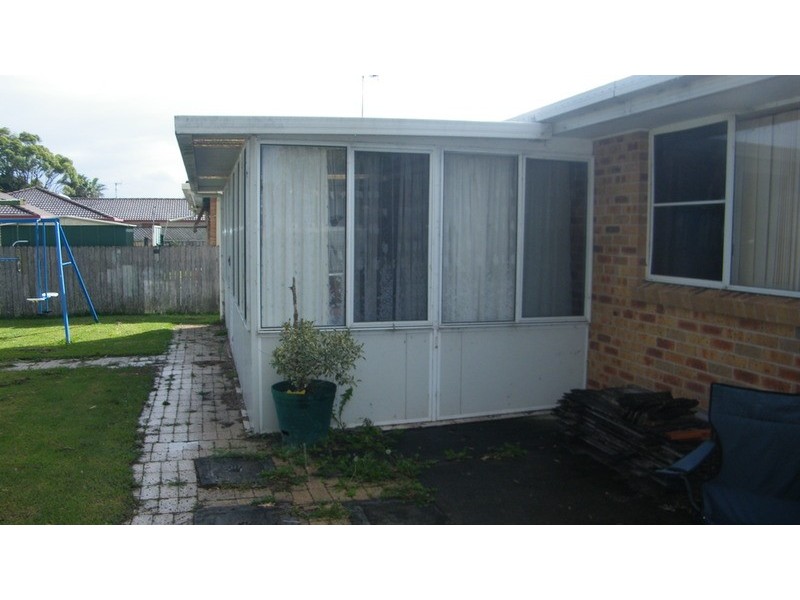 3 Arlington Place, Forster NSW 2428