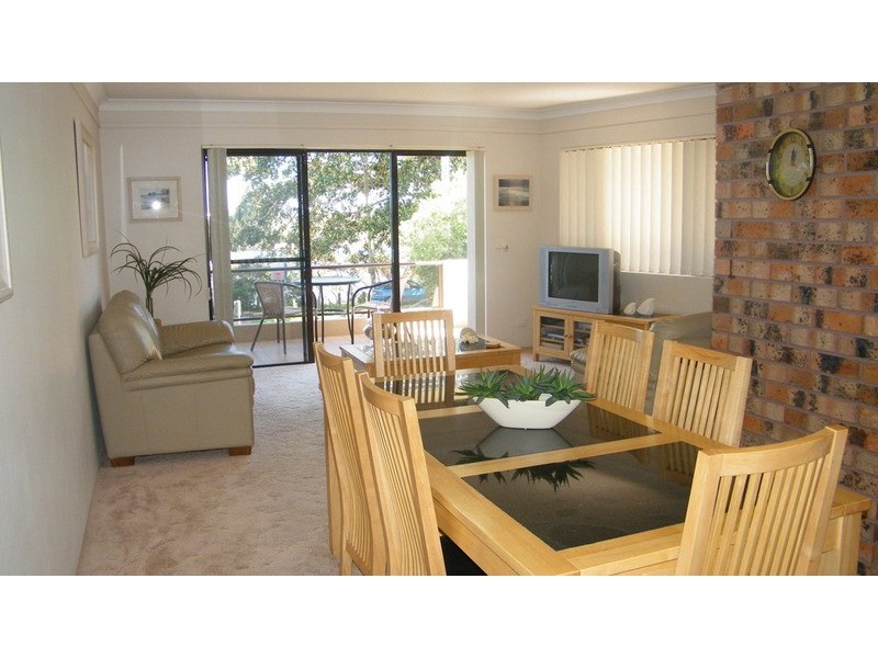 2/72 Little Street, Forster NSW 2428