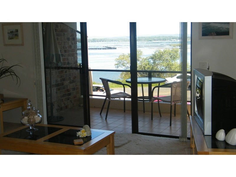 2/72 Little Street, Forster NSW 2428