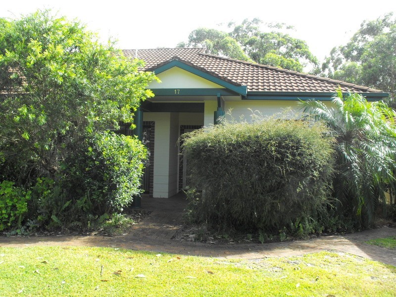 17/2 Breese Parade, Forster NSW 2428