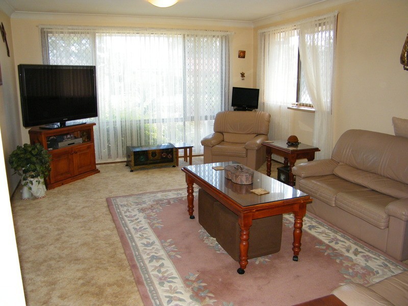 1/1 Aurum Place, Forster NSW 2428