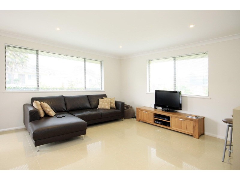 1/7 Fairway Crescent, Forster NSW 2428