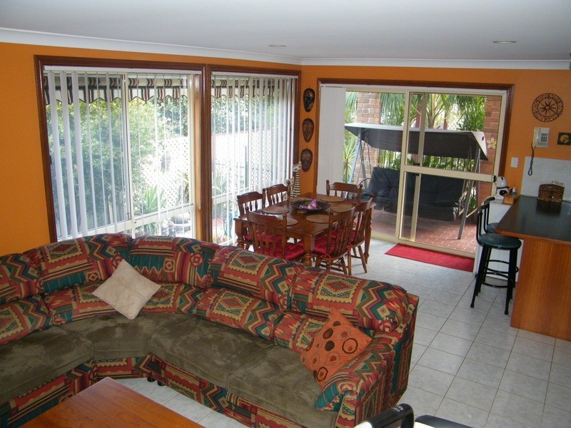 39 Lakeview Crescent, Forster NSW 2428